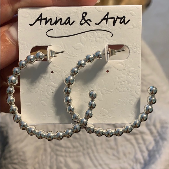 Anna & Ava Hoop Earrings - Picture 1 of 1